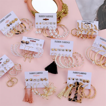 Bijoux pour femmeCFA1,800